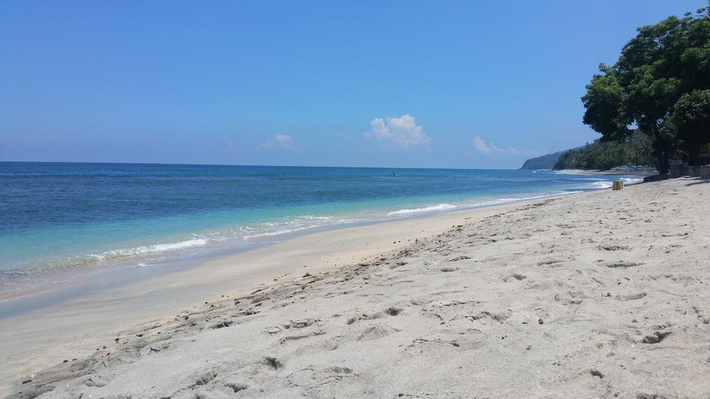 捷拉斯龙目岛简易别墅旅馆 圣吉吉 外观 照片
